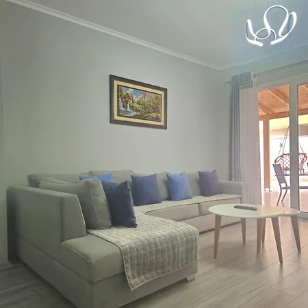 Mary's Luxury 1