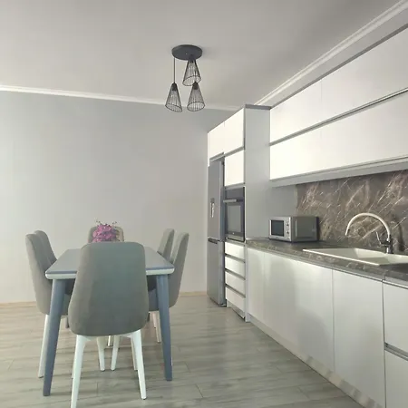 Mary's Luxury 1 * Pogradec