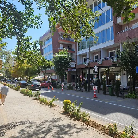 Mary's Luxury 1 Apartment *